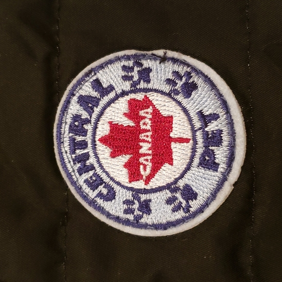 Dog hooded jacket NWOT - Picture 10 of 10